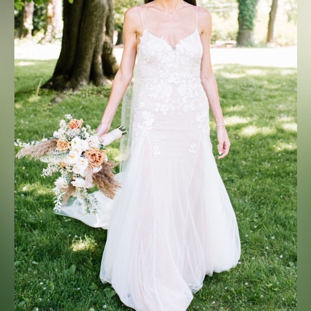 Liz Martinez wedding gown